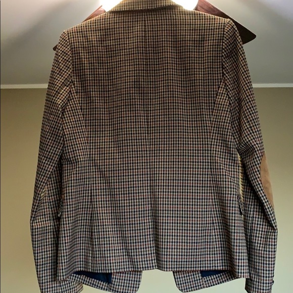 Jacket - Picture 3 of 5